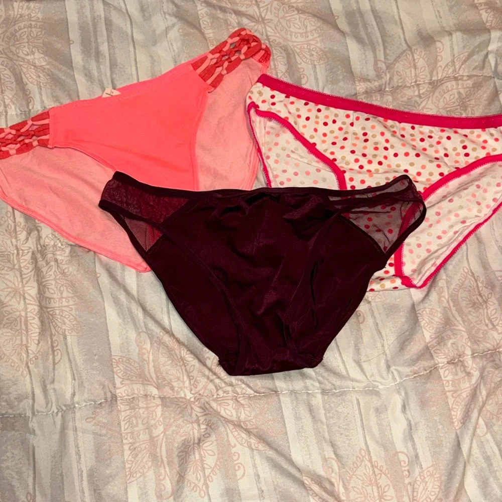 Victoria’s Secret Bikini Set - Picture 1 of 1